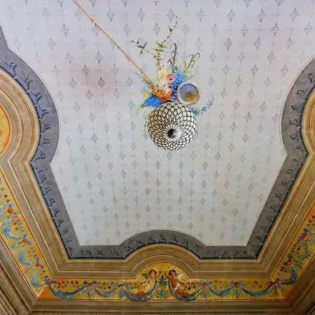 Piazza Duomo Palazzo Pirajno Appartement Cefalù