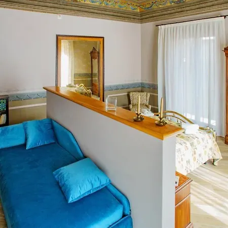 Piazza Duomo Palazzo Pirajno Appartement *